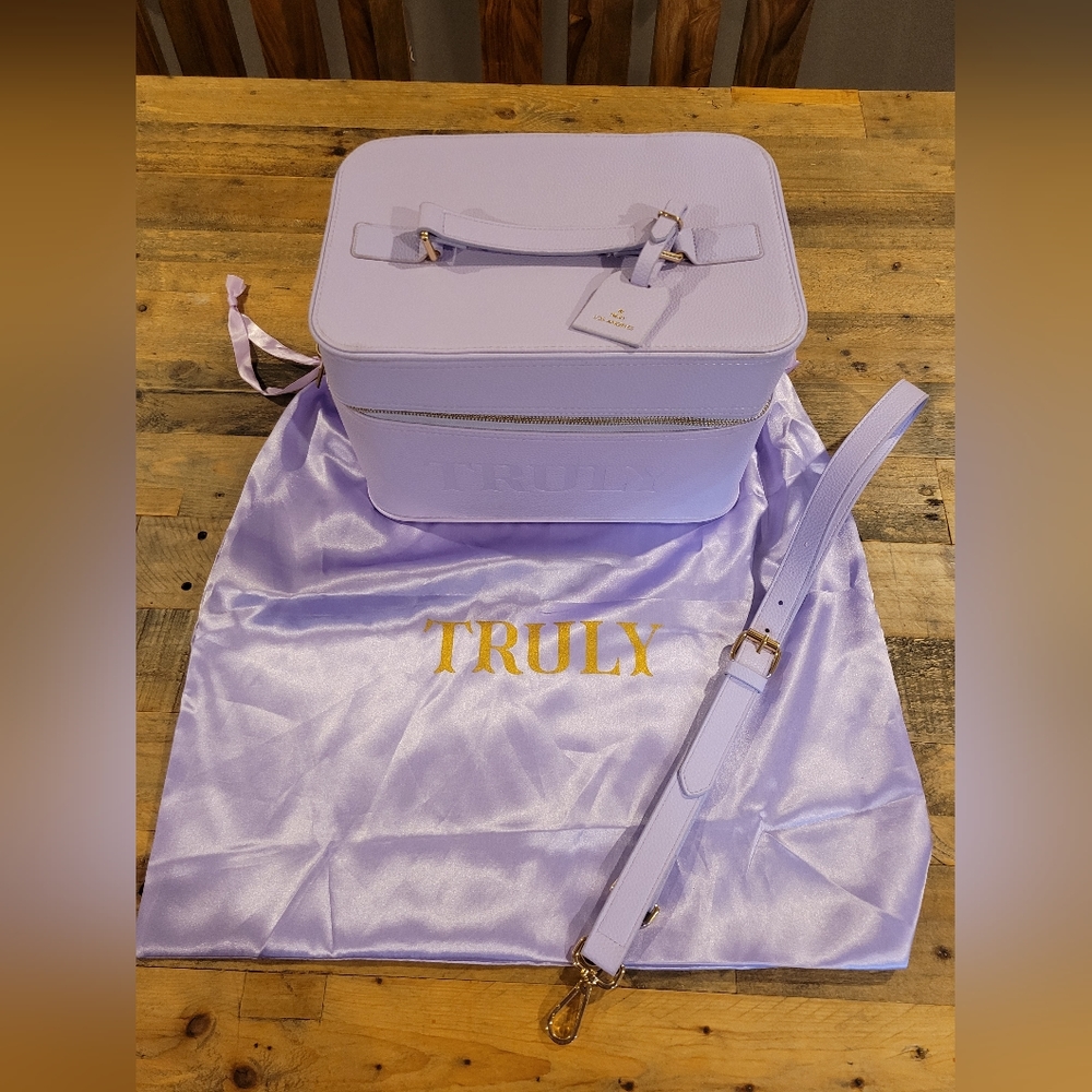 Amalfi Luxury Travel TrunkVegan Leather Caboodle